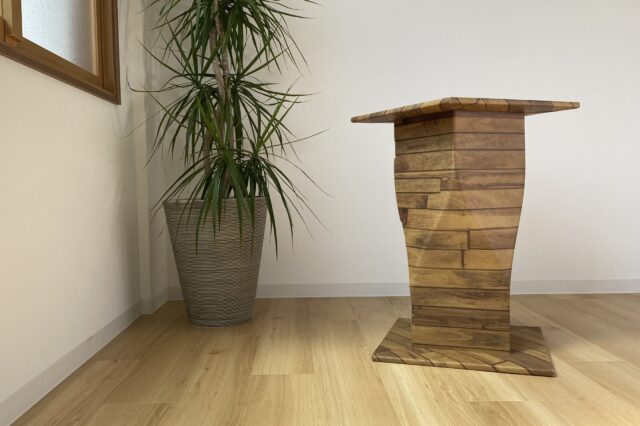ほぼ木製サイドテーブル